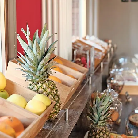 阿斯托利亚酒店 3* 博尔迪盖拉