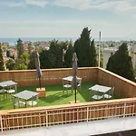 Astoria Hotel 3*
